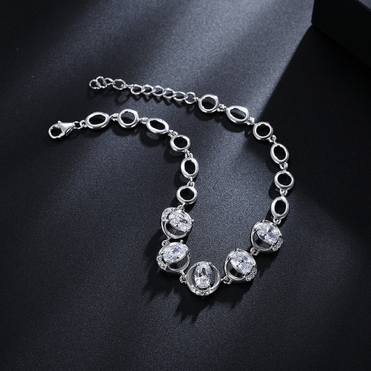 Hollow Circle Bracelet